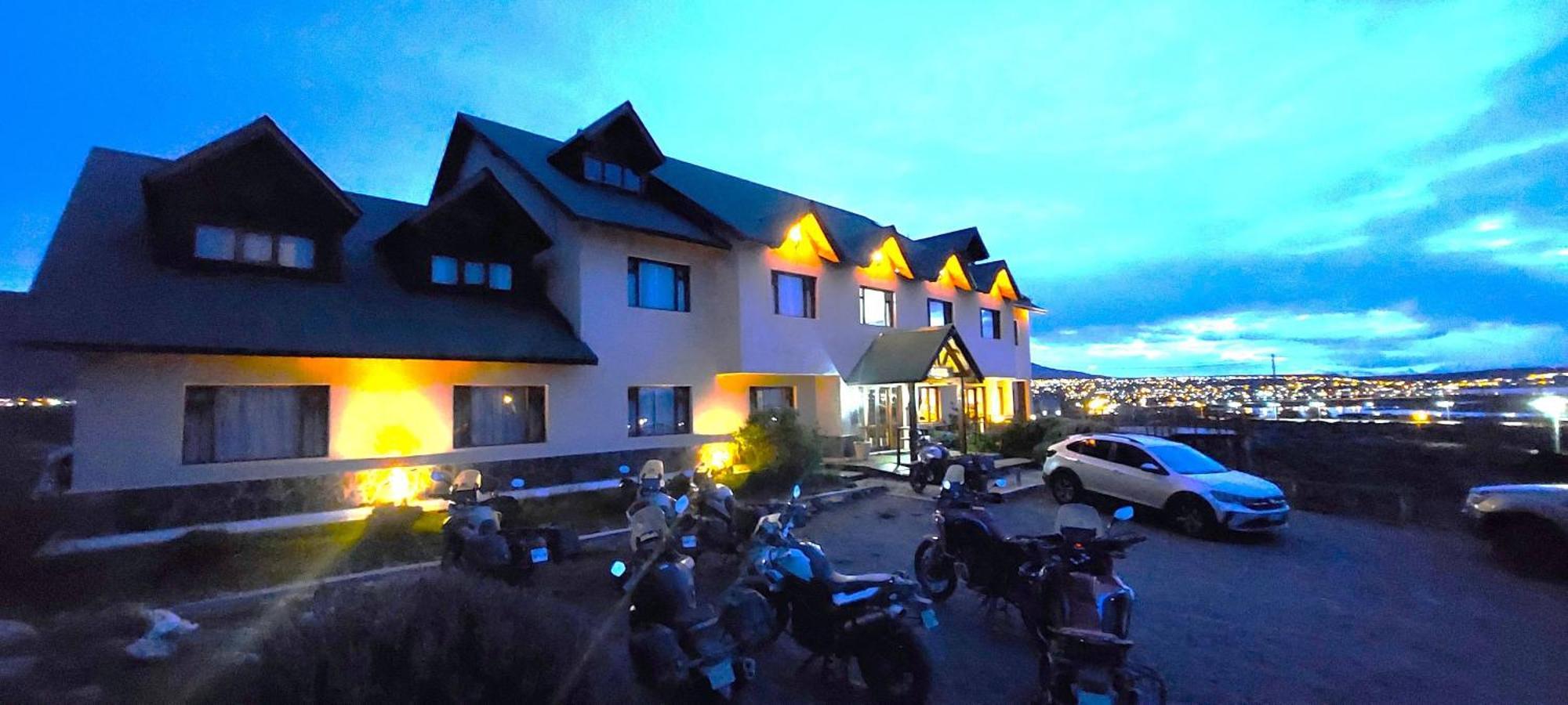 Meulen Hosteria Y Apart El Calafate Exterior photo