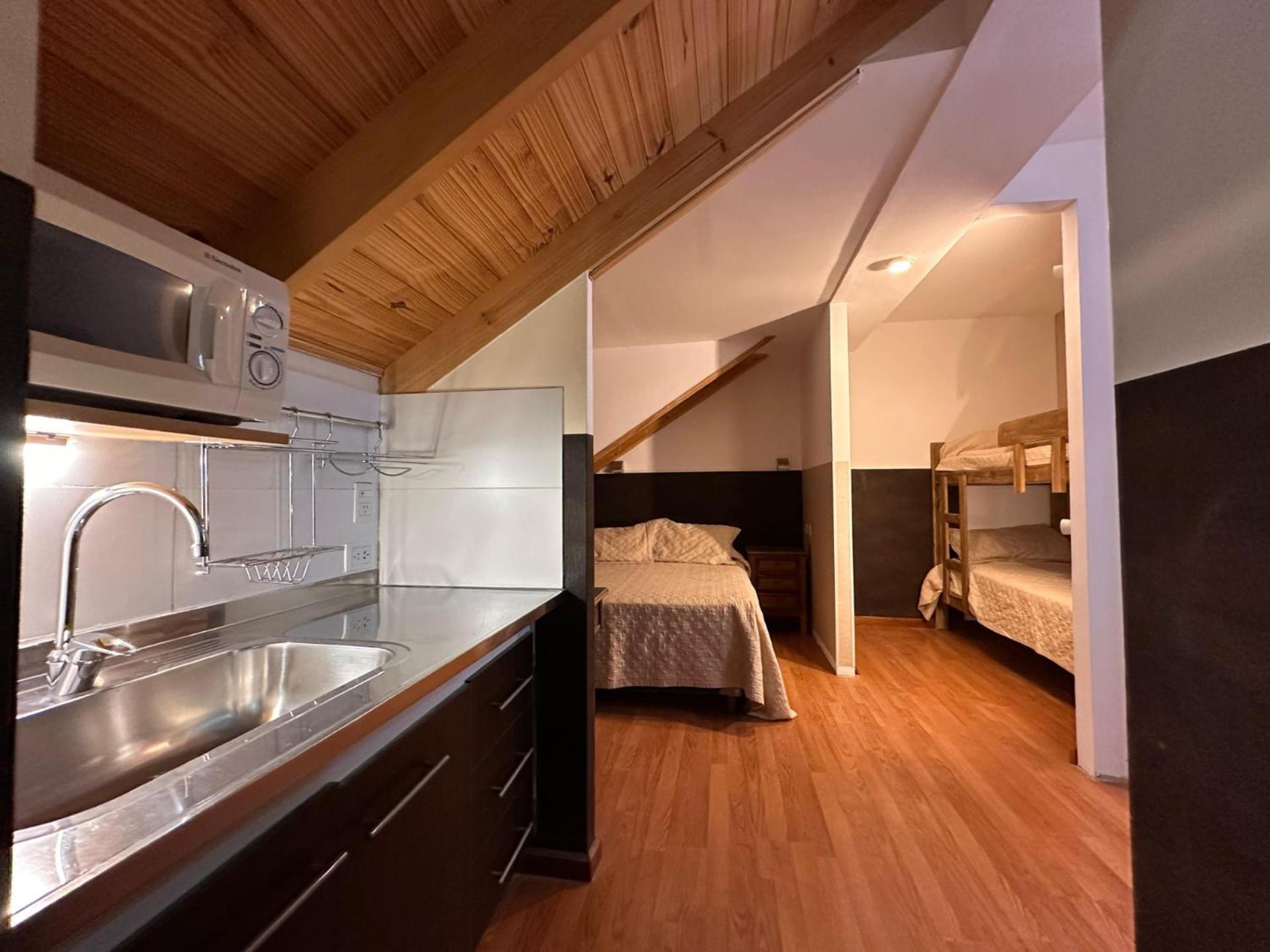 Meulen Hosteria Y Apart El Calafate Exterior photo